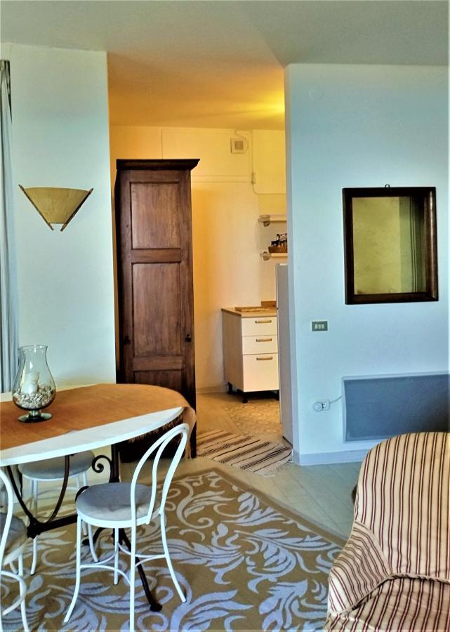 A Un Passo Dal Mare Balzi Rossi Apartment Вентимиля Екстериор снимка